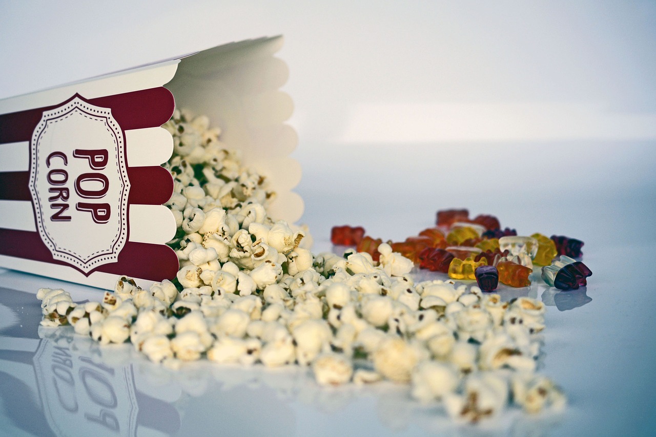 The must-have Netflix binge snacks - Radiate Daily